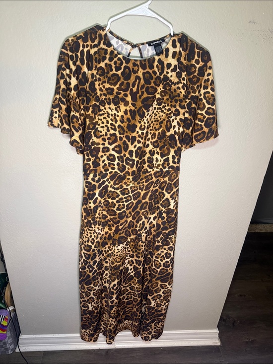 Express Dresses & Skirts - Express Leopard-Print Midi Dress in Brown and Black